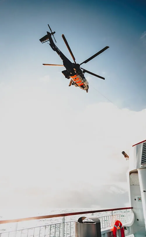 We have best luxury helicopter services for you. - 雷速